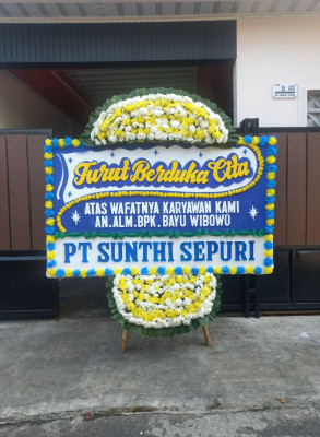 Papan Bunga Duka di Sukanaeyo