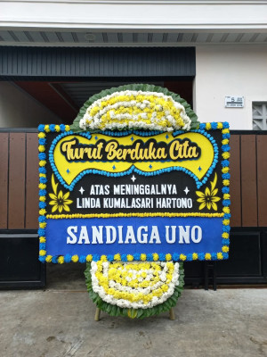 Papan Bunga Duka di Sukanaeyo