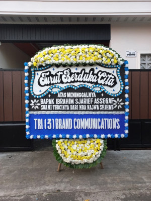 Papan Bunga Duka di Sukanaeyo